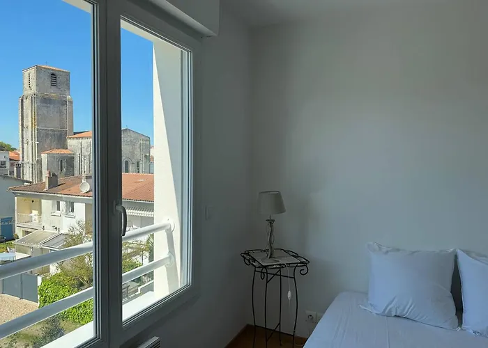 : 47m², Balcon, Parking Prive, Ascenseur - Fr-1-738-48